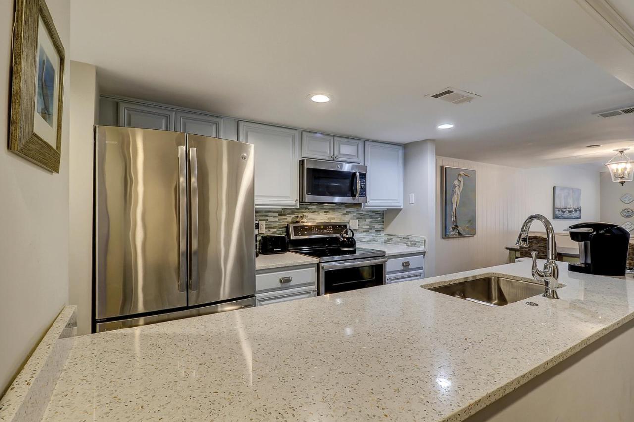 Luxury Updated New Kitchen New Floors, New Tvs, Bikes & Beach Gear Included Pulau Hilton Head Luaran gambar