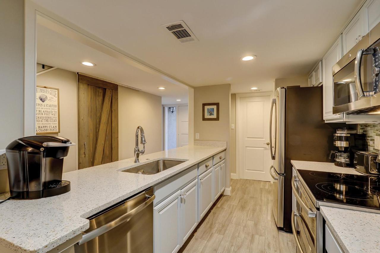 Luxury Updated New Kitchen New Floors, New Tvs, Bikes & Beach Gear Included Pulau Hilton Head Luaran gambar